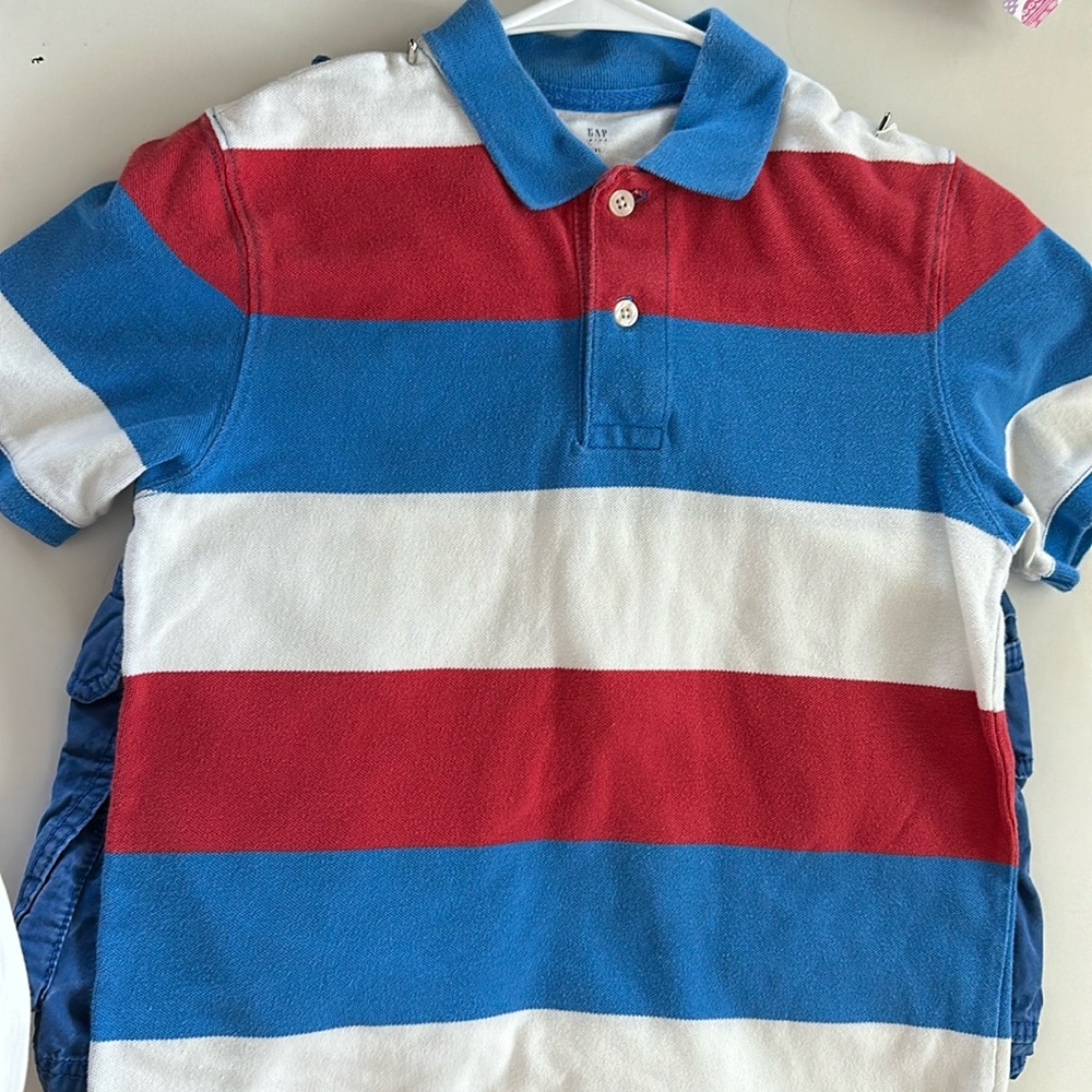 Gap kids polo shirt size XL (12-14)